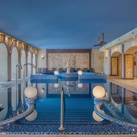 Hotel Bellevue Эстергом Экстерьер фото